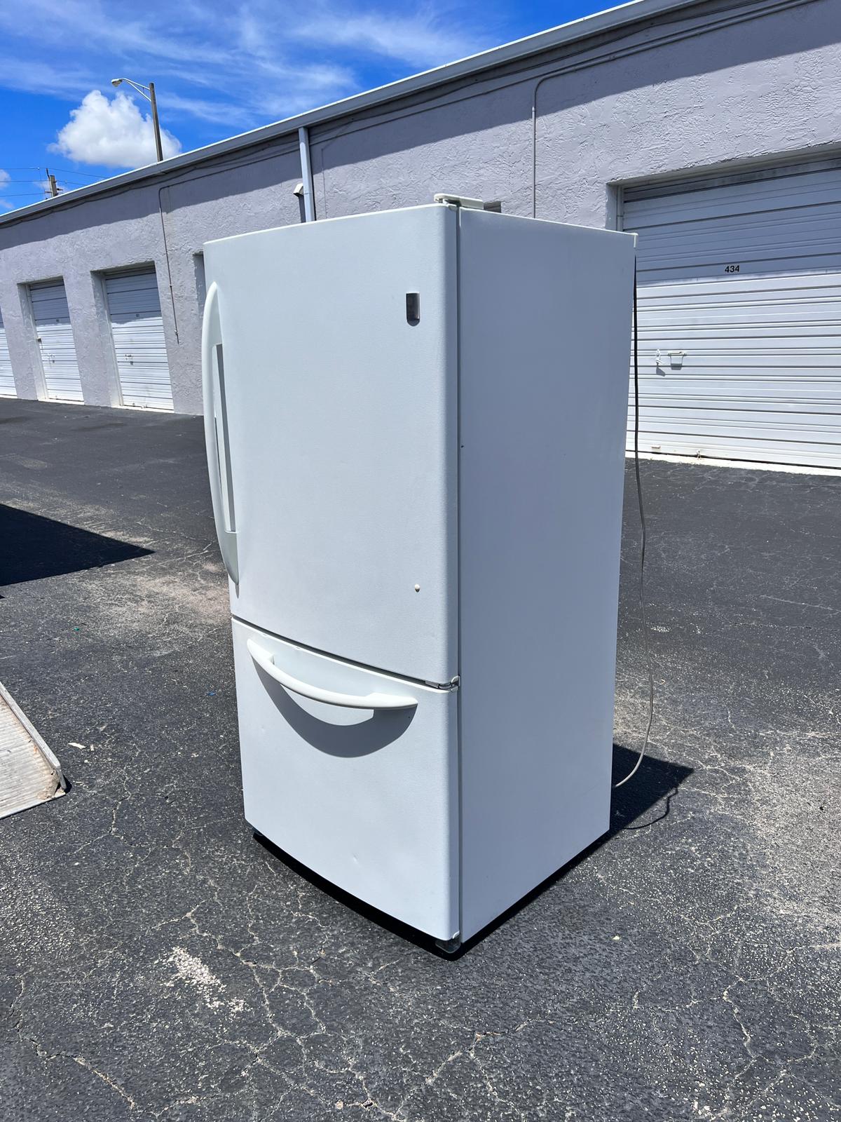 GE Profile Bottom Freezer Refrigerator GE Profile Bottom Freezer Refrigerator